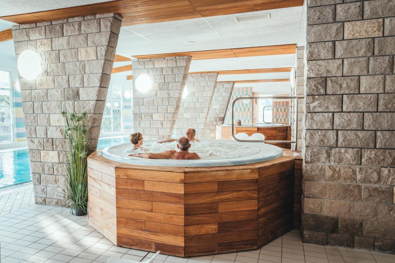 Hotel Delfin Izola Eksteriør billede