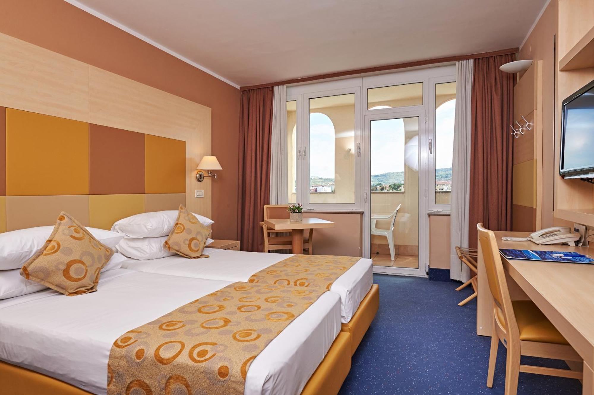Hotel Delfin Izola Eksteriør billede