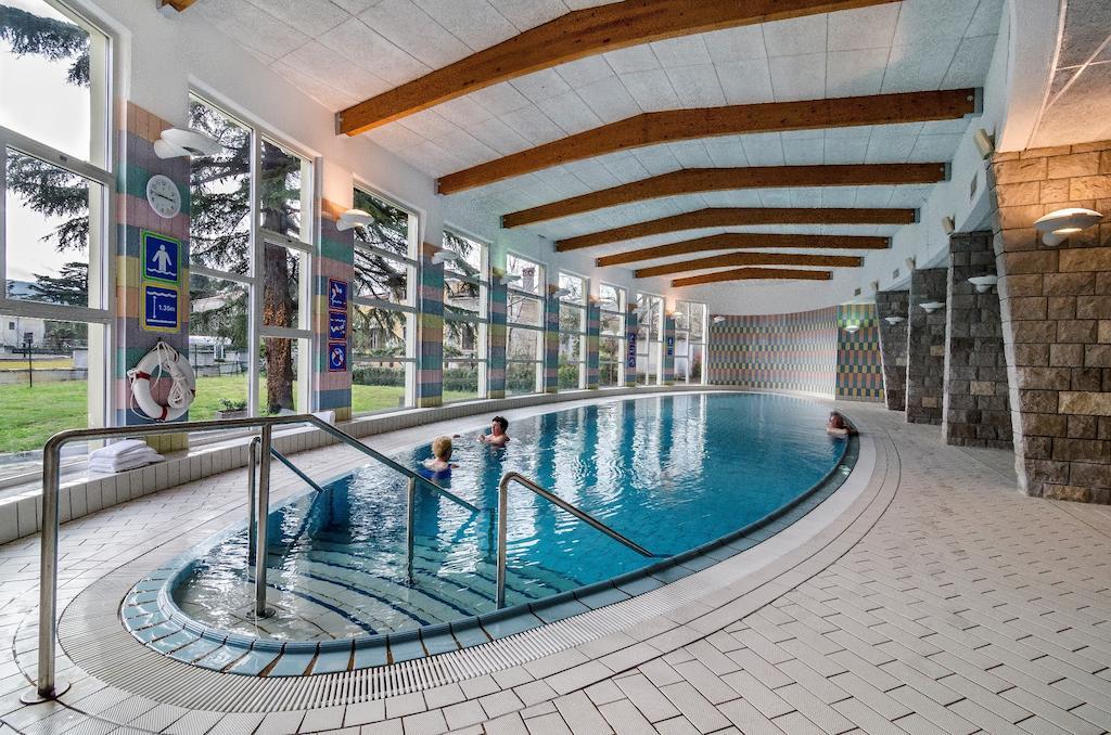 Hotel Delfin Izola Eksteriør billede