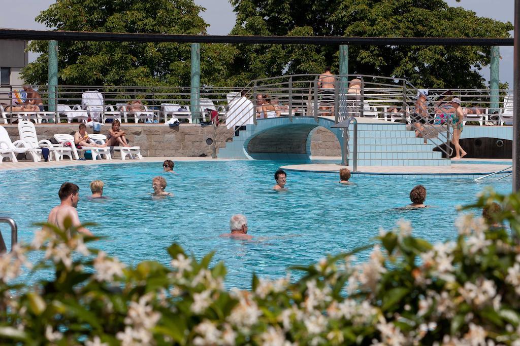 Hotel Delfin Izola Eksteriør billede